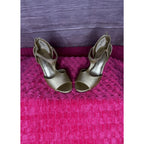 Easy Street Alive 5 Gold Size 7.5W Jeweled Open Toe T-Strap Ballroom Dance Heels