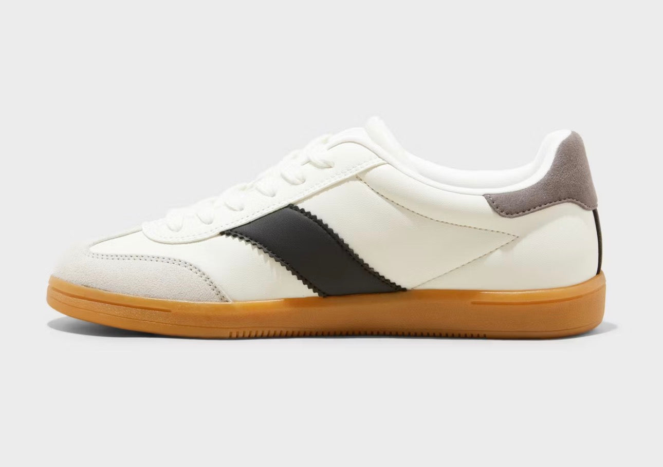 Universal Thread Women's Size 11 Spencer Fashion Sneakers w/ Memory Foam