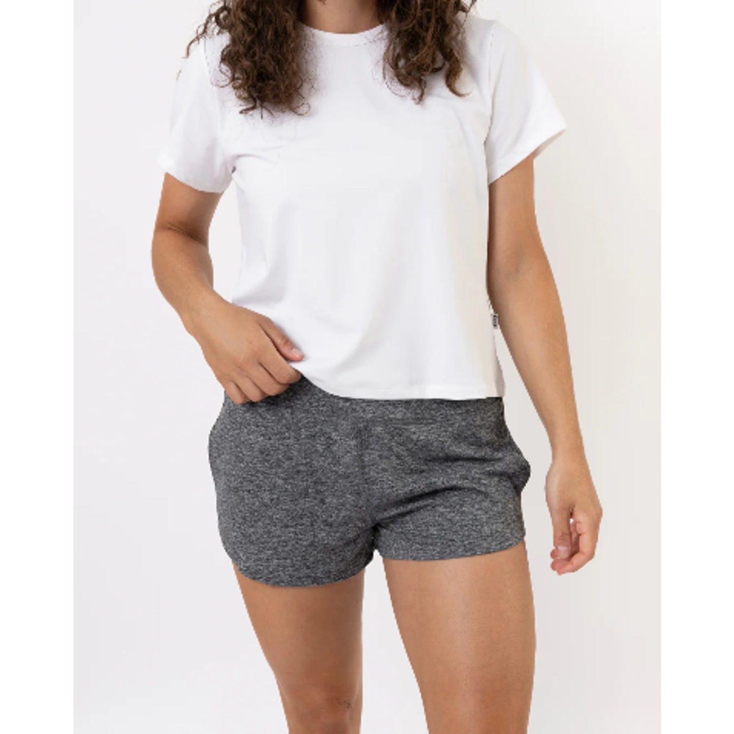 Feat Women's Size M FlowTech Roam Shorts