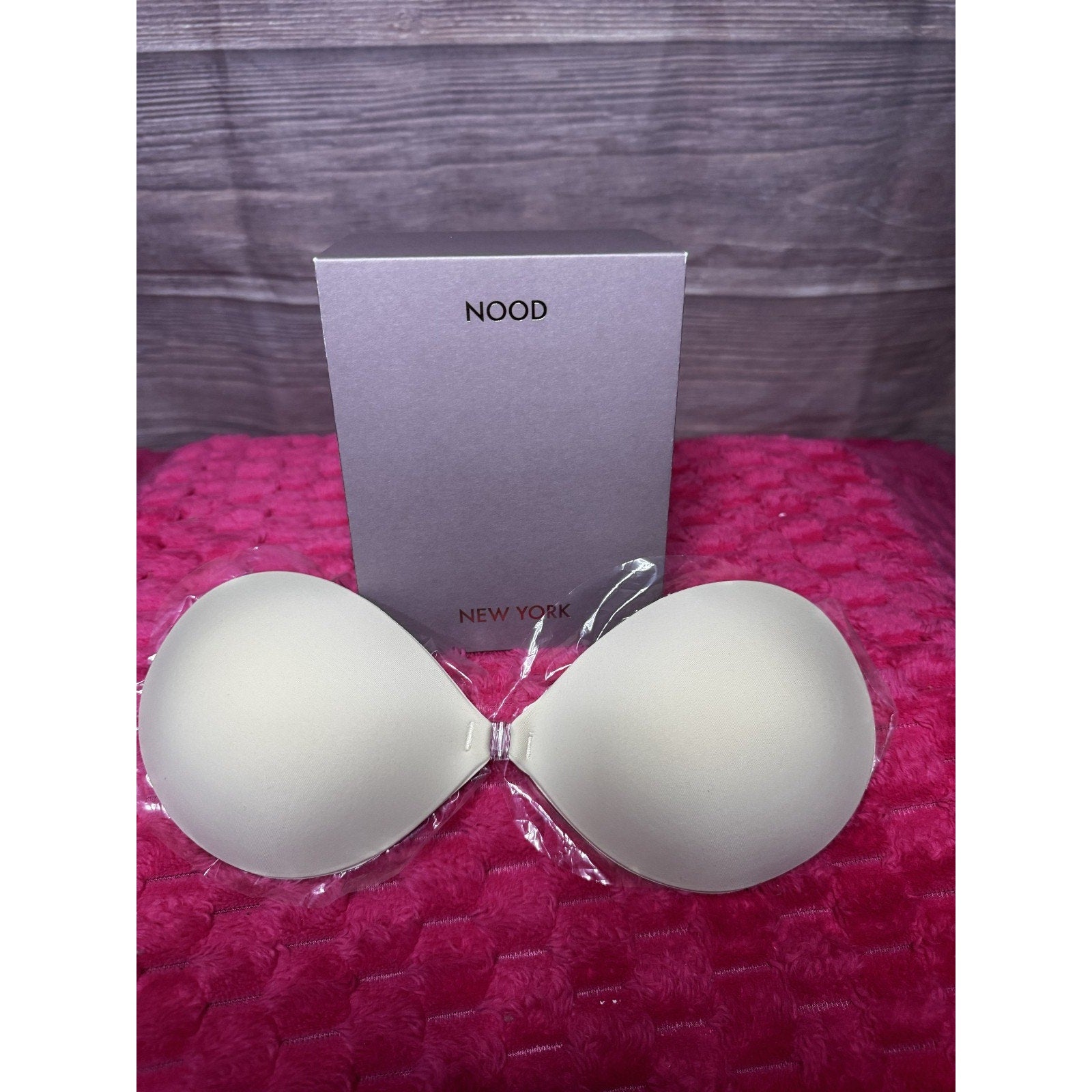 NOOD Nude (No 3 Buff) B Cup Push-Up Luxe Adhesive Bra