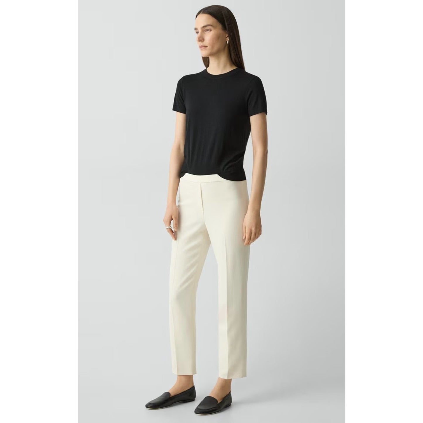 Theory Treeca Pull-On Crop Trousers Size 10 in Admiral Crepe Off-White