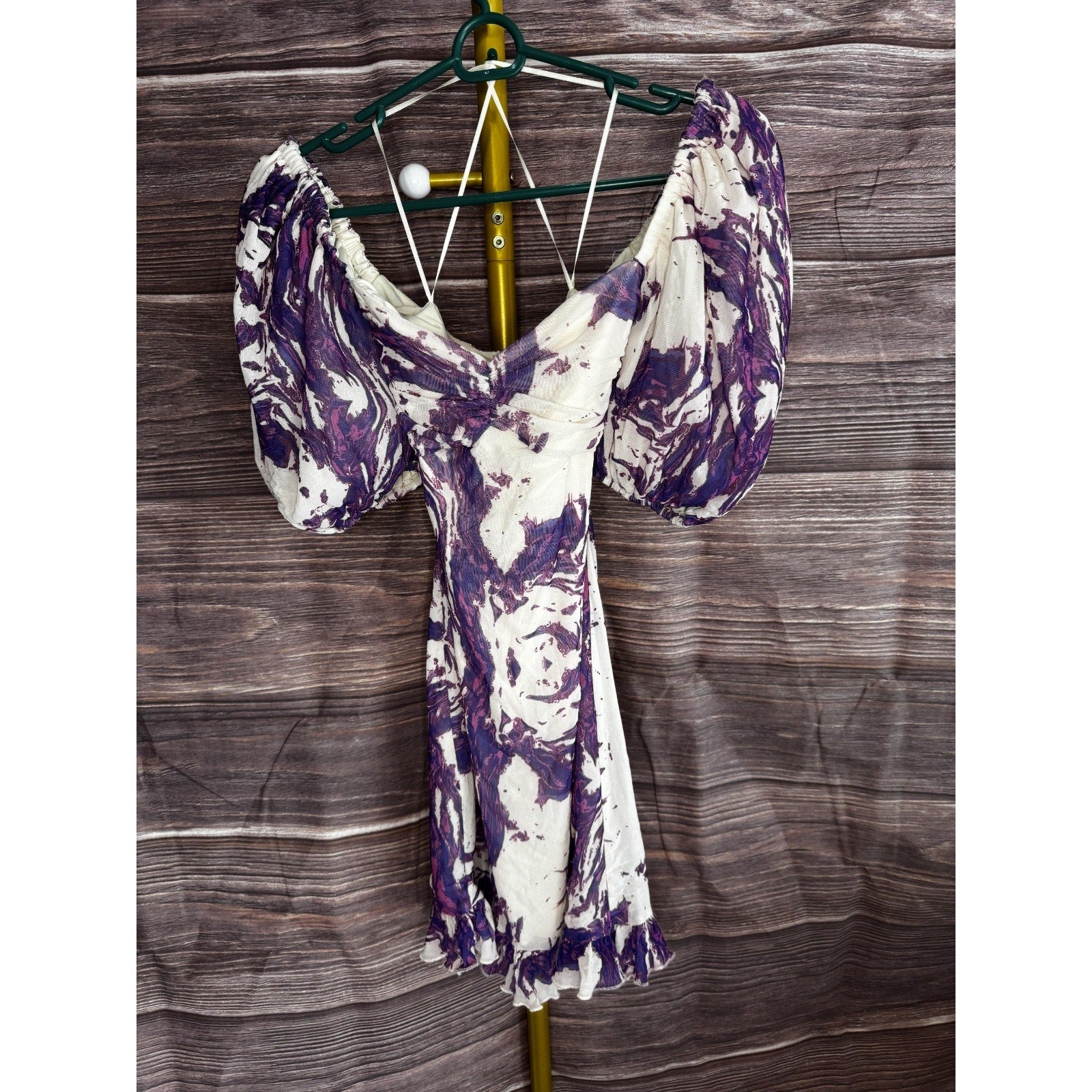 Slate & Willow Size XS Purple Swirl Mini Dress w/ Puff Sleeves